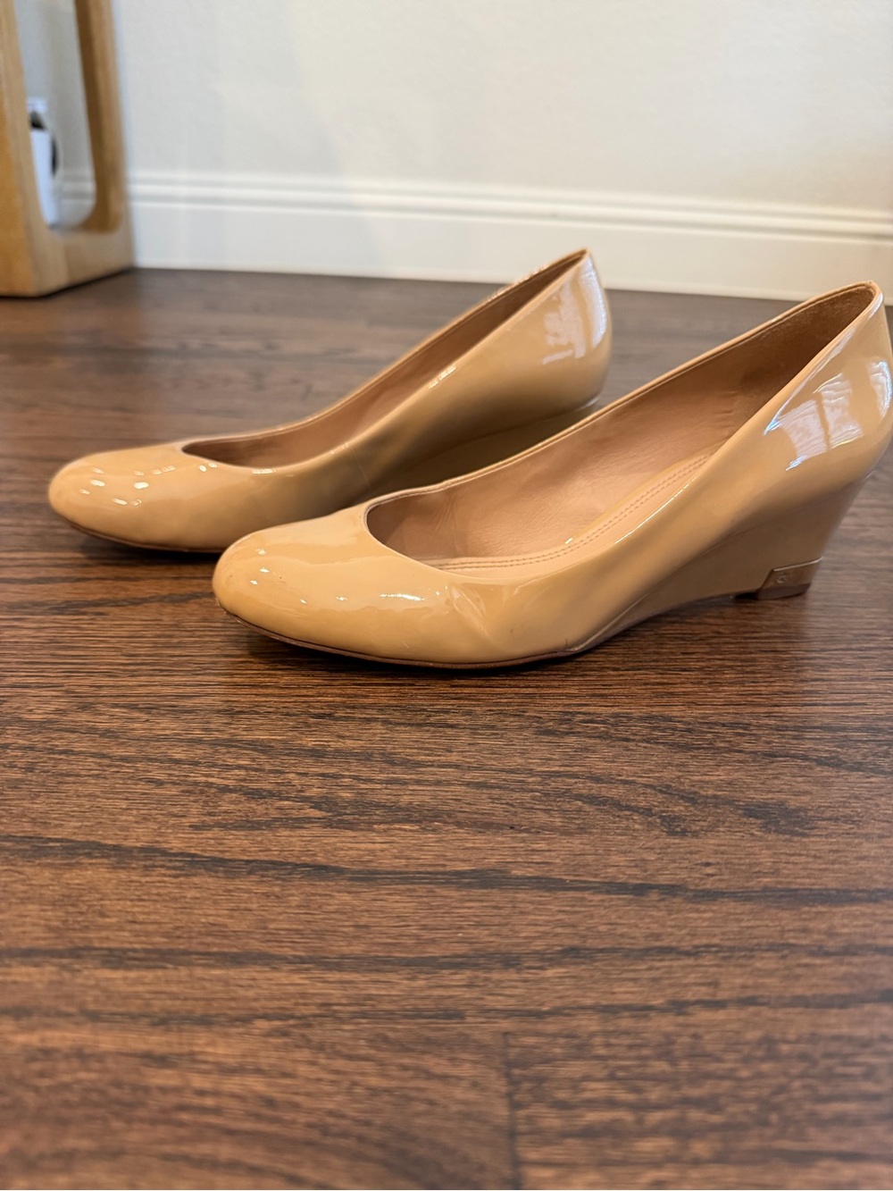 Tory Burch Nude Patent Wedge Pumps